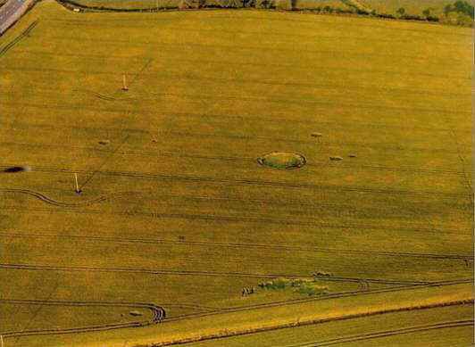 Silbury Hill, Wiltshire crop circle, aerial photo 2