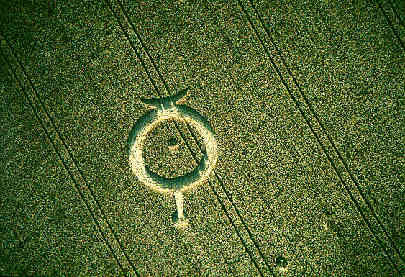 Avebury Avenue, Wiltshire crop circle, aerial photo 2