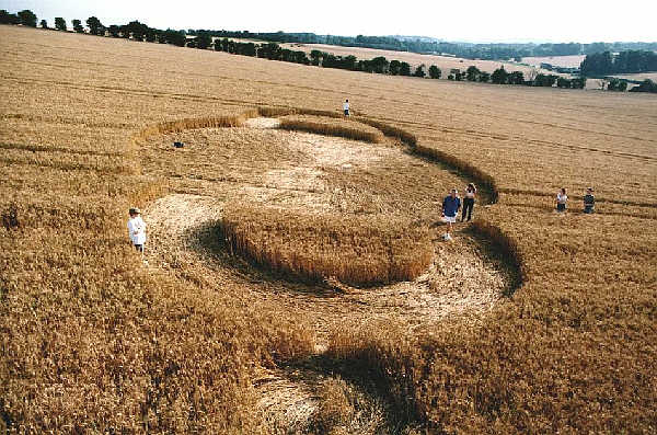 Lane End Down, Hampshire crop circle, aerial photo 3