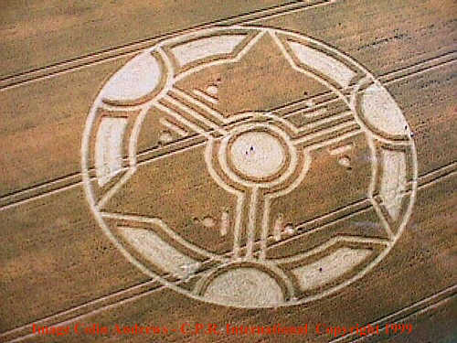 Sugar Hill, Wiltshire crop circle, aerial photo 2