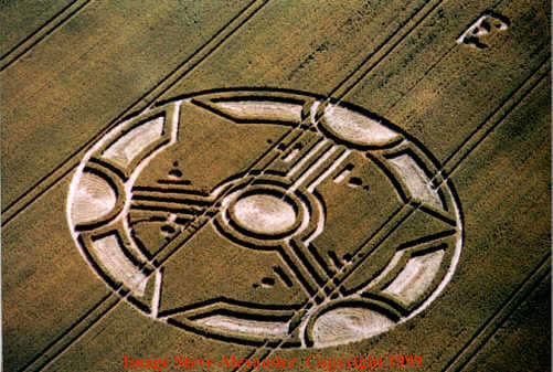 Sugar Hill, Wiltshire crop circle, aerial photo 3