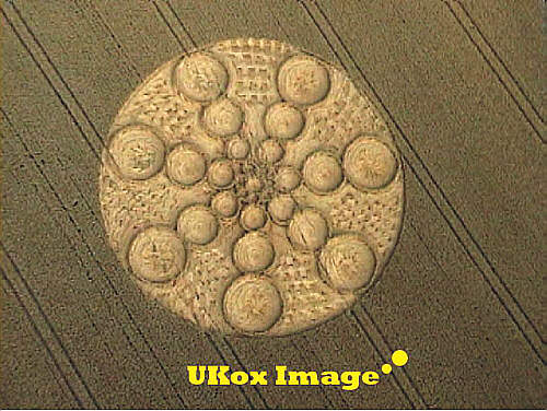 Roundway Hill, Wiltshire crop circle, aerial photo 9