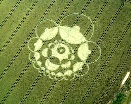 Bishop's Sutton, Hampshire crop circle, aerial photo 2