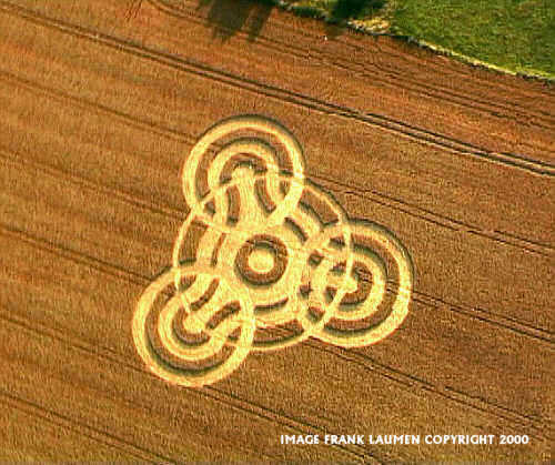 Giant's Grave, Wiltshire crop circle, aerial photo 2