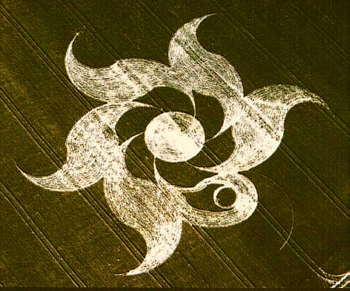 Golden Ball Hill, Wiltshire crop circle, aerial photo 7