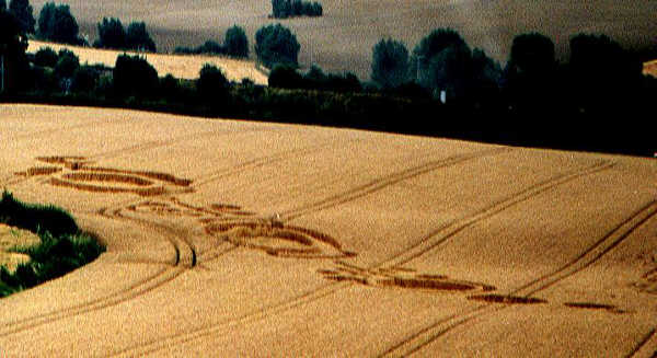 Little Bowen, Leicestershire crop circle, aerial photo 11