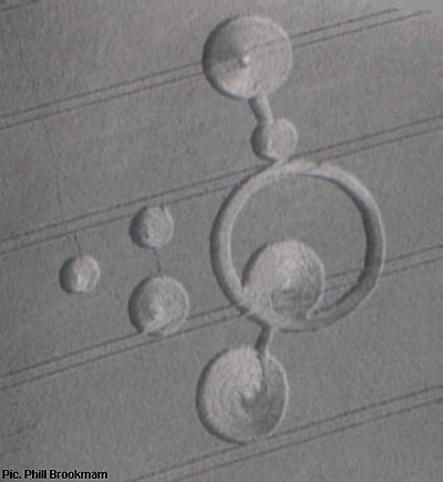 Morcott, Leicestershire crop circle, aerial photo 5