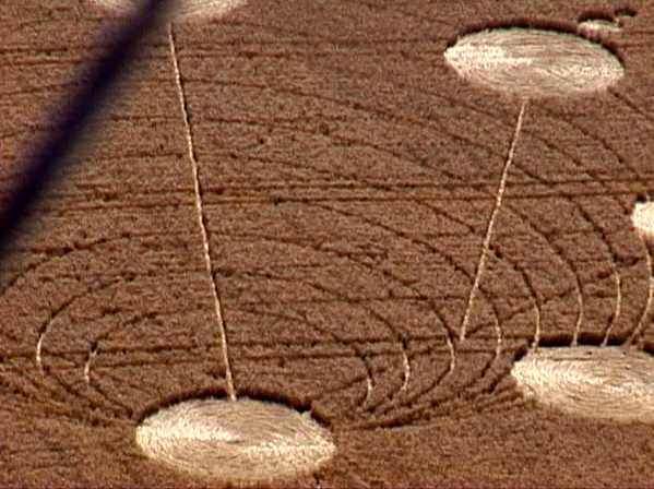 Huish (1), Wiltshire crop circle, aerial photo 9