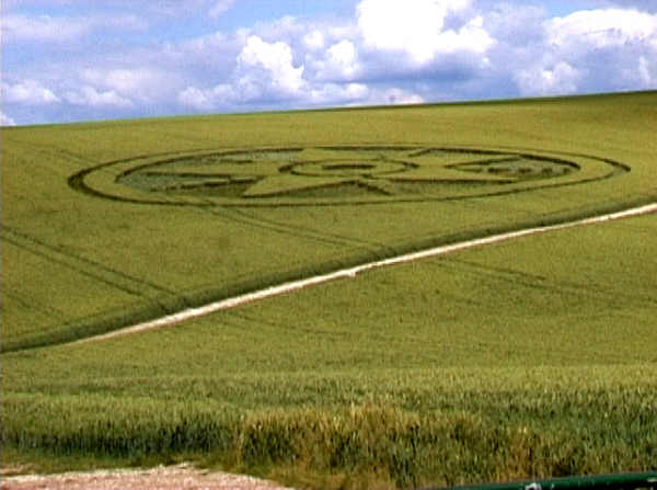 Chilcomb Down, Hampshire crop circle, aerial photo 4
