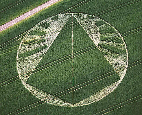 East Field, Wiltshire crop circle, aerial photo 3