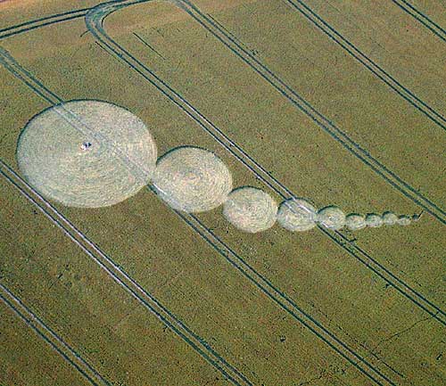 North Down (2), Wiltshire crop circle, aerial photo 2