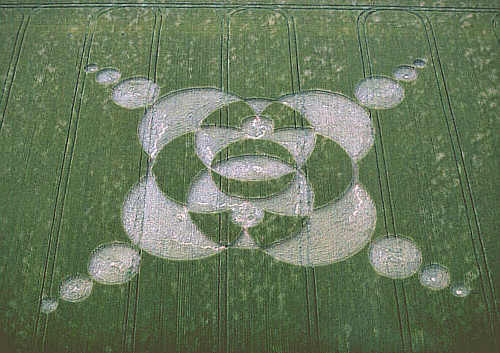 Silbury Hill, Wiltshire crop circle, aerial photo 5