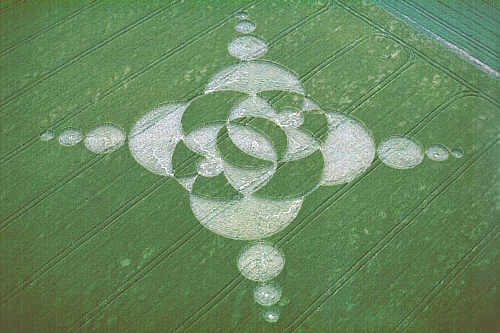 Silbury Hill, Wiltshire crop circle, aerial photo 6