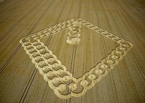 East Field, Wiltshire crop circle, aerial photo 2