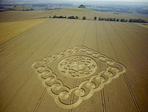South Field, Wiltshire crop circle, aerial photo 2