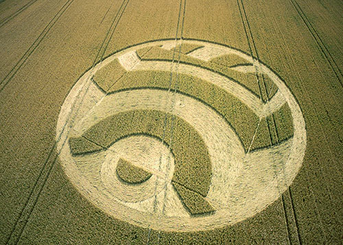 Woodborough Hill, Wiltshire crop circle, aerial photo 4