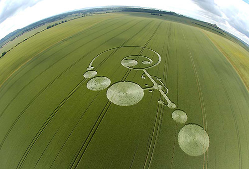 East Field, Wiltshire crop circle, aerial photo 4