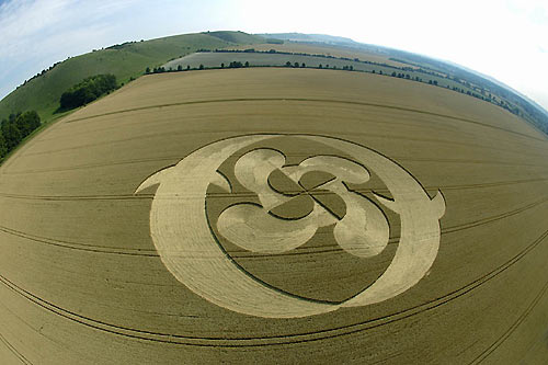 Golden Ball Hill, Wiltshire crop circle, aerial photo 4
