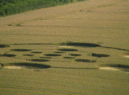 The Pilgrim's Way, Kent crop circle, aerial photo 4