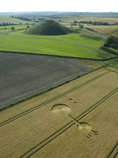 Silbury Hill, Wiltshire crop circle, aerial photo 2