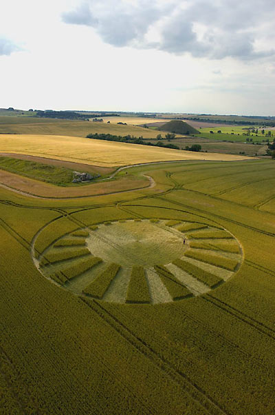 West Kennett Longbarrow, Wiltshire crop circle, aerial photo 15