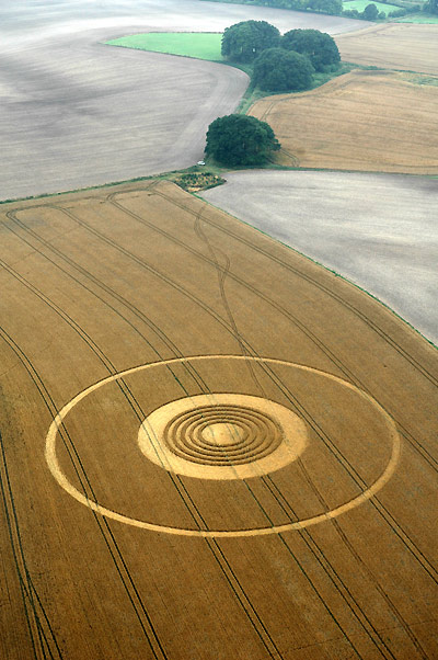 Avebury Stone Avenue, Wiltshire crop circle, aerial photo 20