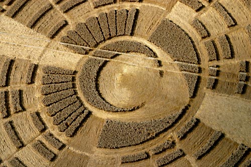 Wayland's Smithy, Oxfordshire crop circle, aerial photo 8