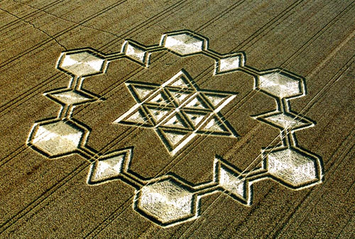 Avebury Henge, Wiltshire crop circle, aerial photo 21