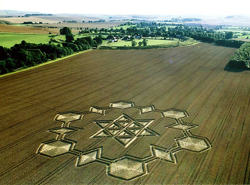 Avebury Henge, Wiltshire crop circle, aerial photo 18