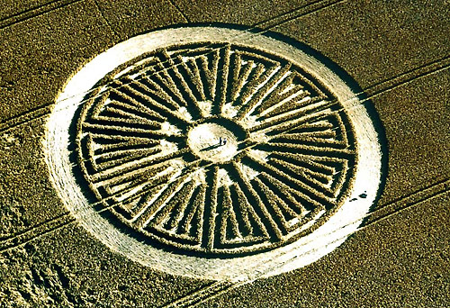 Avebury Henge, Wiltshire crop circle, aerial photo 39