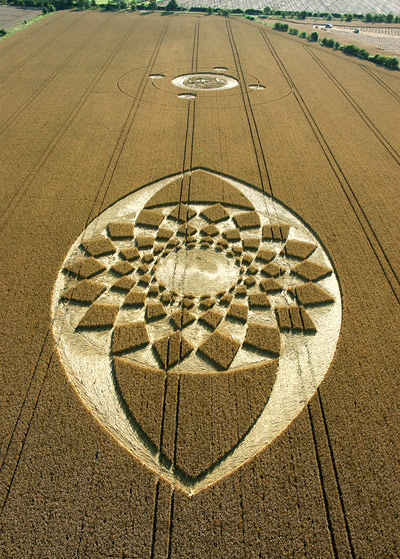 Marden (2), Wiltshire crop circle, aerial photo 2