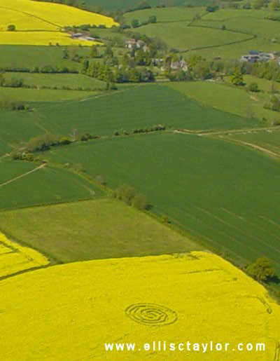 The Platt, Oxfordshire crop circle, aerial photo 2
