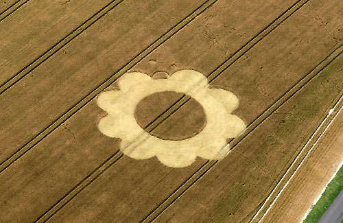 Sheep Pond Lane, Hampshire crop circle, aerial photo 2