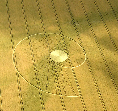 Crop Circle atBarbury Castle, Wiltshire crop circle, aerial photo 17