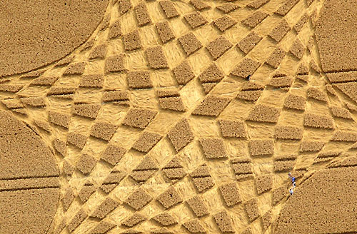 Blowingstone Hill, Oxfordshire crop circle, aerial photo 8