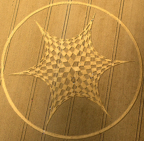 Blowingstone Hill, Oxfordshire crop circle, aerial photo 6