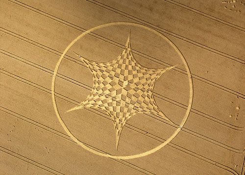Blowingstone Hill, Oxfordshire crop circle, aerial photo 4