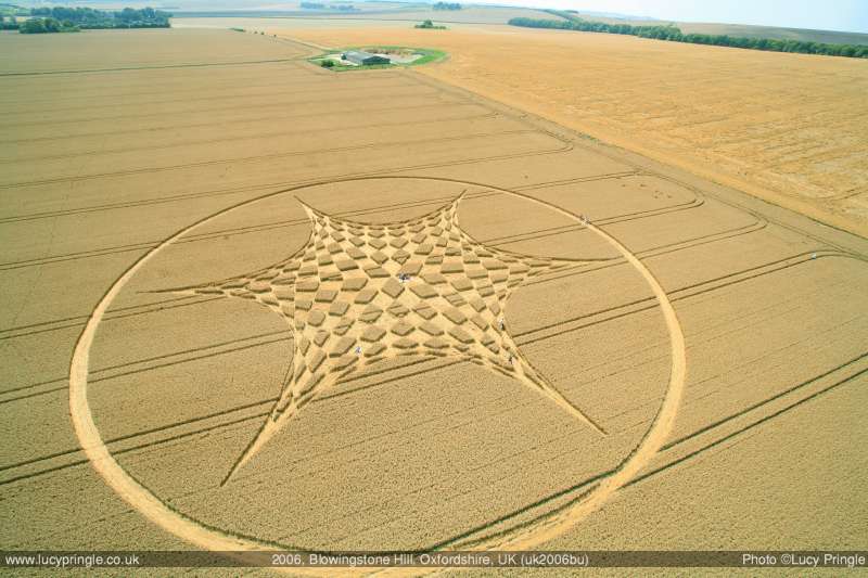 Blowingstone Hill, Oxfordshire crop circle, aerial photo 3