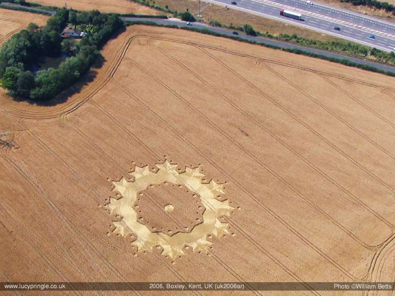 Boxley, Kent crop circle, aerial photo 4