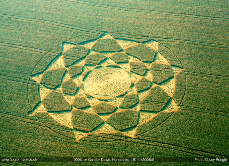 Cheesefoot Head, Hampshire crop circle, aerial photo 2