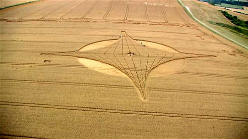 Etchilhampton Hill, Wiltshire crop circle, aerial photo 31