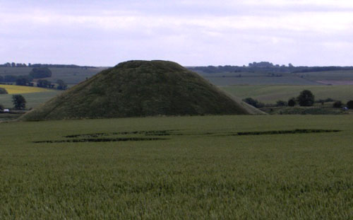 Silbury Hill, Wiltshire crop circle, aerial photo 34