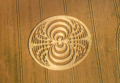 Old Hayward Farm, Wiltshire crop circle, aerial photo 13