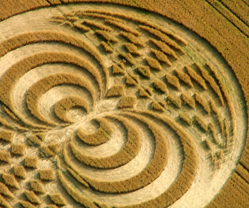 Old Hayward Farm, Wiltshire crop circle, aerial photo 15
