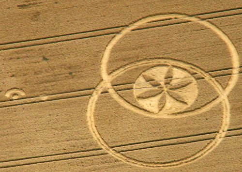 Toot Balden, Oxfordshire crop circle, aerial photo 3