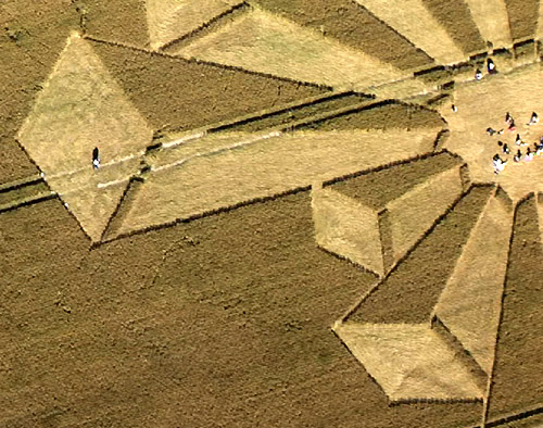 Wayland Smithy, Oxfordshire crop circle, aerial photo 24