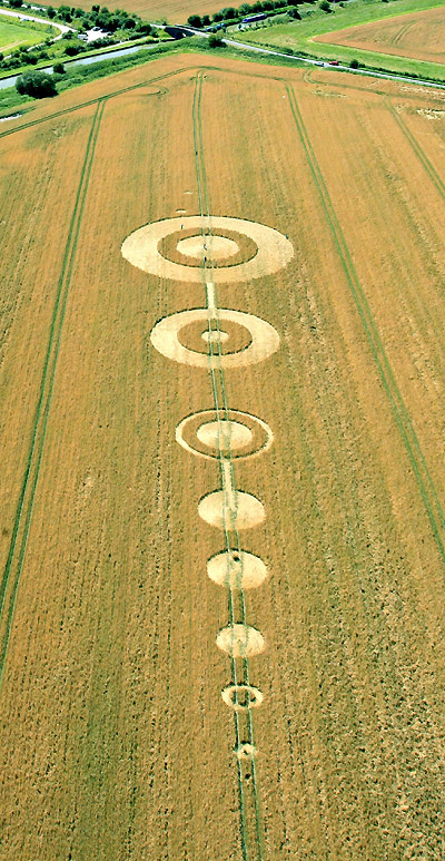 Cannings Cross, Wiltshire crop circle, aerial photo 8