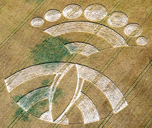 Easton Royal, Wiltshire crop circle, aerial photo 2