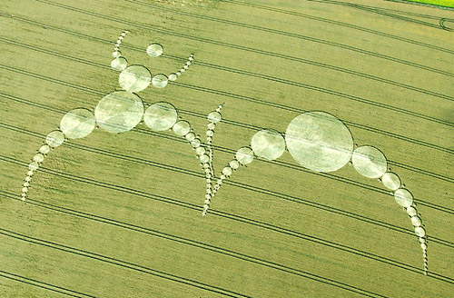 East Field, Wiltshire crop circle, aerial photo 24