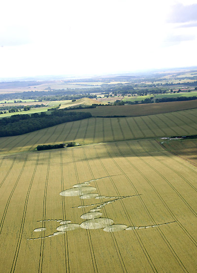 East Field, Wiltshire crop circle, aerial photo 21